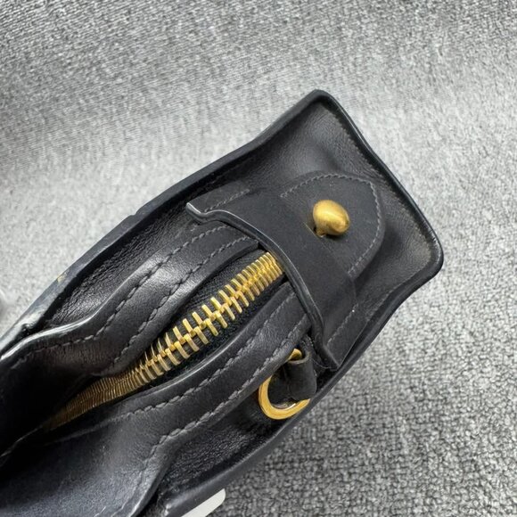 Prada Leather Shoulder Bag 650-053125 - Picture 5 of 15